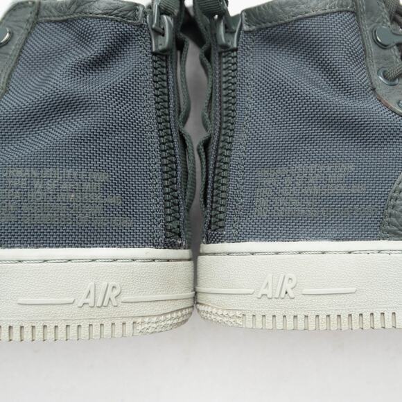 Nike Special Field Air Force 1 Mid Top Outdoor Green High Top Sneakers Size 6 - Picture 10 of 12